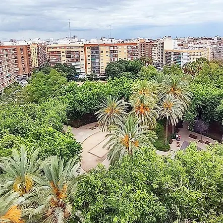 Luxury Sciences B 아파트