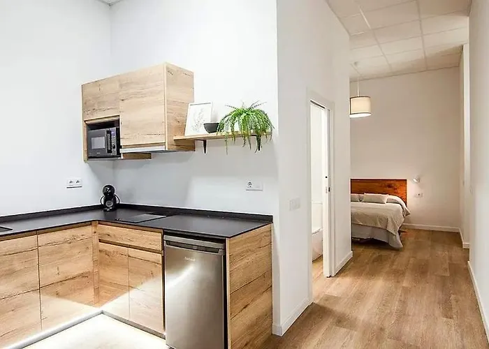 Luxury Sciences B * Valencia